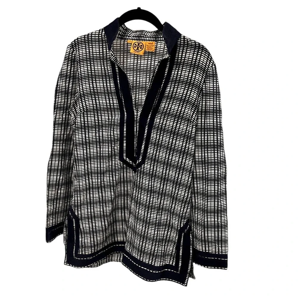 Tory Burch navy & white top 4, resort, quite luxury, old money, preppy, nautical